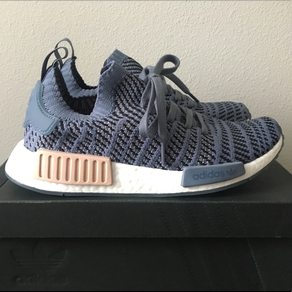 Adidas Women’s NMD R1, Size 8